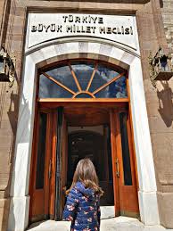 ESKİ MECLİSE GEZİ